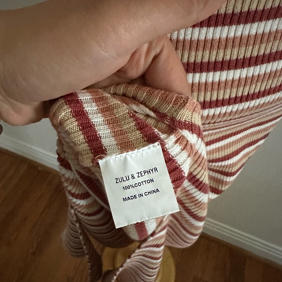 Zulu and Zephyr Catalan Knit Dress - Picture 10 of 10